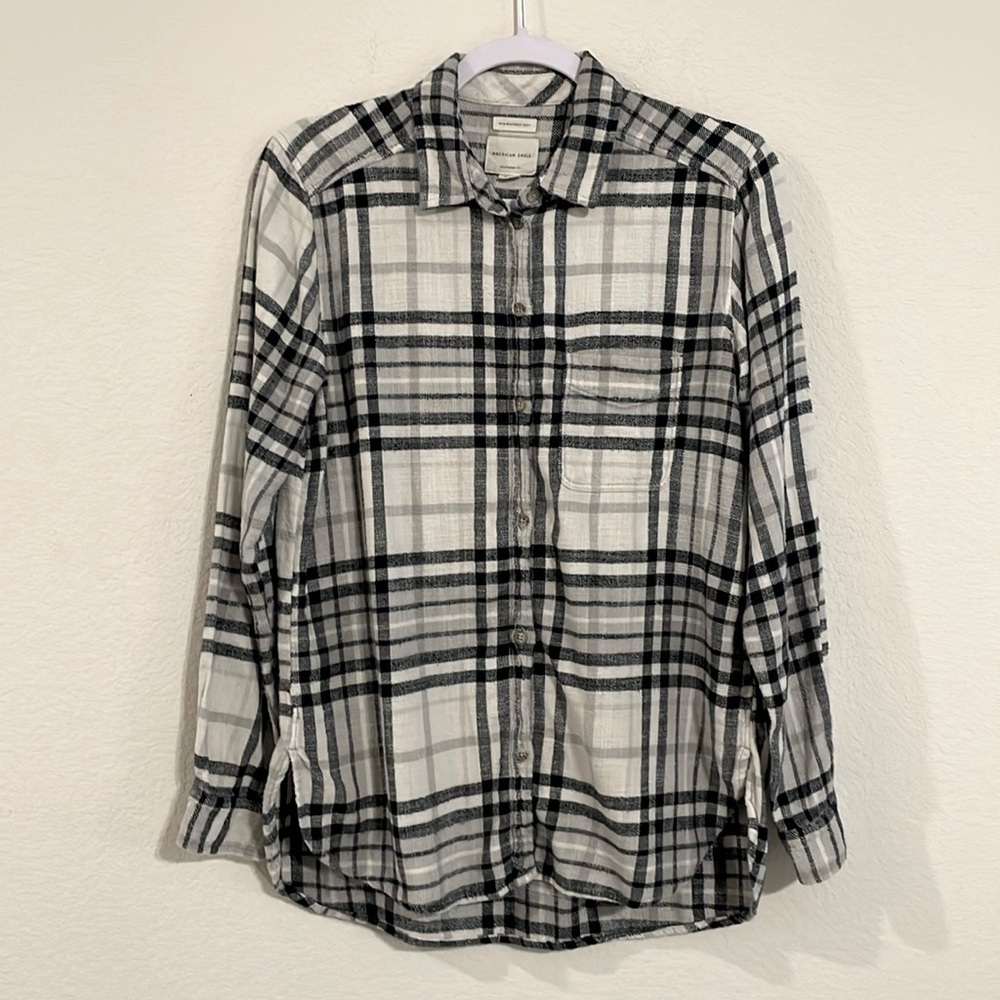 American Eagle Women’s Boyfriend Flannel Shirt Medium Ahh-mazingly Soft Plaid